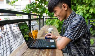 Đánh giá Asus E402MA: Laptop giá “bao rẻ” dành cho văn phòng